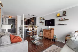 5455 N Sheridan Rd, Chicago, IL 60640 - Photo 7