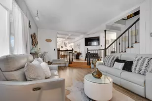 411 Suwanee St, Park Forest, IL 60466 - Photo 3