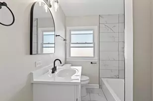 1922 Fargo Ave, Des Plaines, IL 60018 - Photo 13