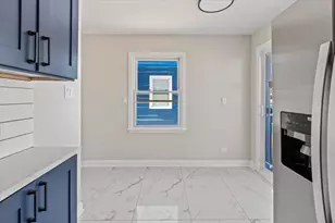 1922 Fargo Ave, Des Plaines, IL 60018 - Photo 11