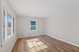 1922 Fargo Ave, Des Plaines, IL 60018 - Photo 3