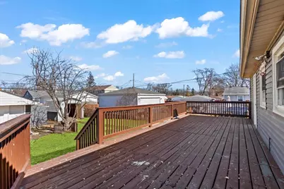 1922 Fargo Avenue, Des Plaines, IL 60018 - Photo 21