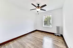 1103 Holly Ct, Oak Park, IL 60301 - Photo 7