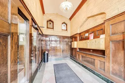 1103 Holly Court #207, Oak Park, IL 60301 - Photo 3