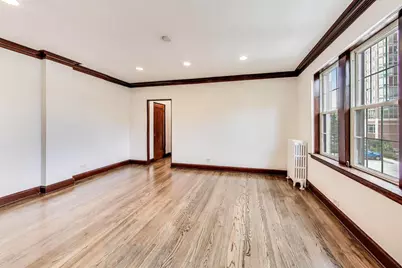 1103 Holly Court #207, Oak Park, IL 60301 - Photo 5