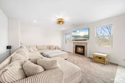 1401 Savanna Lane, Woodstock, IL 60098 - Photo 13