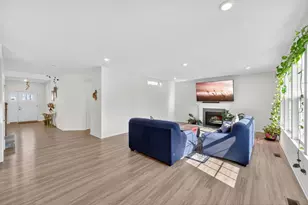 3803 Ivy Ln, Elgin, IL 60124 - Photo 17