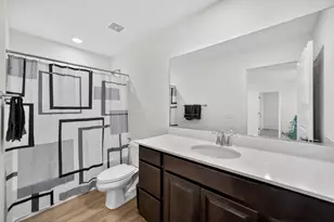 3803 Ivy Ln, Elgin, IL 60124 - Photo 25