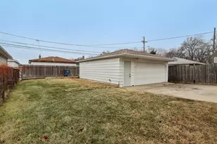 270 Madison Ave, Calumet City, IL 60409 - Photo 33