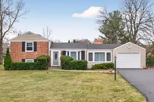 206 Elm St, Prospect Heights, IL 60070 - Photo 1