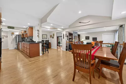 206 Elm Street, Prospect Heights, IL 60070 - Photo 3