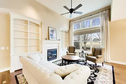 1N598 Golf View Lane, Winfield, IL 60190 - Photo 5