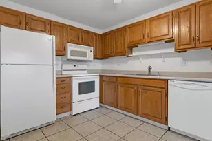 [Address not provided], Wheeling, IL 60090 - Photo 9