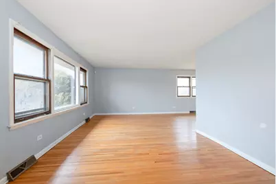 17137 Coventry Lane, Country Club Hills, IL 60478 - Photo 3