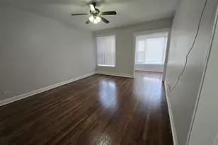 6812 S Cornell Ave, Chicago, IL 60649 - Photo 3