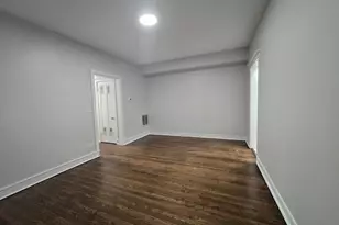 6812 S Cornell Ave, Chicago, IL 60649 - Photo 13