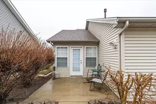 16 Grape Vine Ln, Bloomington, IL 61704 - Photo 21