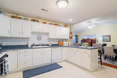 16 Grape Vine Lane, Bloomington, IL 61704 - Photo 11