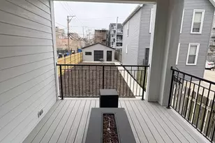 1941 N Sawyer Ave, Chicago, IL 60647 - Photo 13