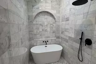 1941 N Sawyer Ave, Chicago, IL 60647 - Photo 19