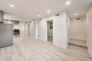 1437 W Oakdale Ave, Chicago, IL 60657 - Photo 3