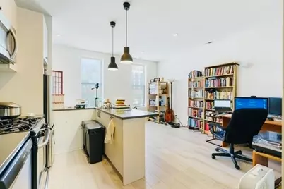 1001 W 16th Street, Chicago, IL 60608 - Photo 17