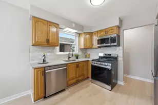 2846 E 127th St, Chicago, IL 60633 - Photo 9