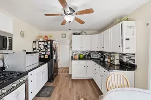 110 N Seminary Ave, Woodstock, IL 60098 - Photo 13