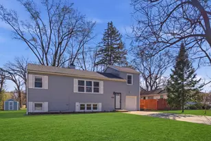 4611 W Shore Dr, McHenry, IL 60050 - Photo 1