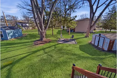 4611 W Shore Drive, McHenry, IL 60050 - Photo 21