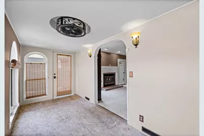 1502 Theodore Drive #B, Champaign, IL 61821 - Photo 17