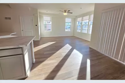 5848 Hawkweed Drive, Naperville, IL 60564 - Photo 13