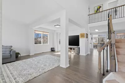 748 N Overlook Trail, Round Lake, IL 60073 - Photo 3