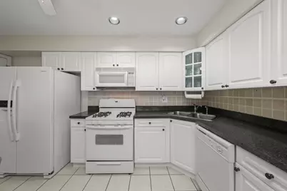 10121 Hartford Court #3C, Schiller Park, IL 60176 - Photo 9