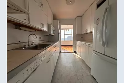 5757 N Sheridan Road #18J, Chicago, IL 60660 - Photo 11