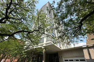 5757 N Sheridan Rd, Chicago, IL 60660 - Photo 1