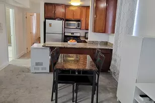 2501 W Touhy Ave, Chicago, IL 60645 - Photo 7