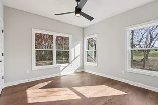 39W910 Catlin Square, Geneva, IL 60134 - Photo 7