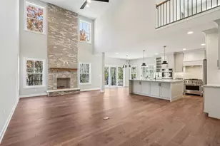 39W910 Catlin Square, Geneva, IL 60134 - Photo 5