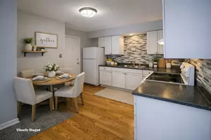 2423 Ogden Ave, Downers Grove, IL 60515 - Photo 5