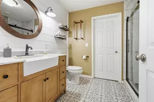 507 NW Race St, Atlanta, IL 61723 - Photo 17