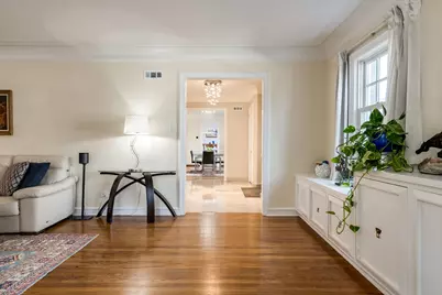 1047 Fair Oaks Avenue, Oak Park, IL 60302 - Photo 13