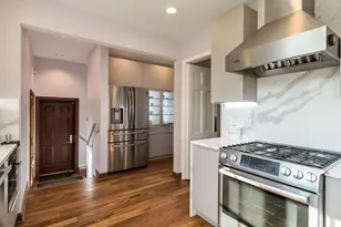 1047 Fair Oaks Ave, Oak Park, IL 60302 - Photo 7