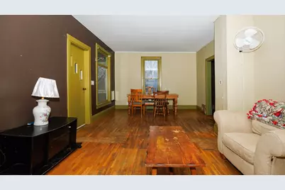 517 N Walnut Street, Clifton, IL 61727 - Photo 5