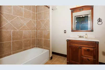 517 N Walnut Street, Clifton, IL 61727 - Photo 19