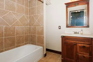 517 N Walnut St, Clifton, IL 61727 - Photo 19