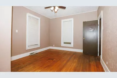 517 N Walnut Street, Clifton, IL 61727 - Photo 21