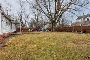 517 N Walnut St, Clifton, IL 61727 - Photo 27