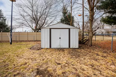 813 Highpoint Road, Normal, IL 61761 - Photo 37