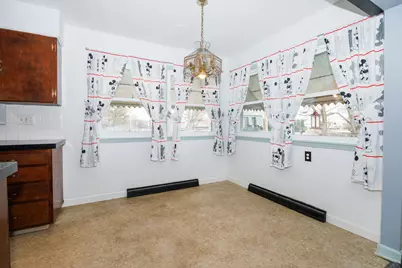 813 Highpoint Road, Normal, IL 61761 - Photo 5